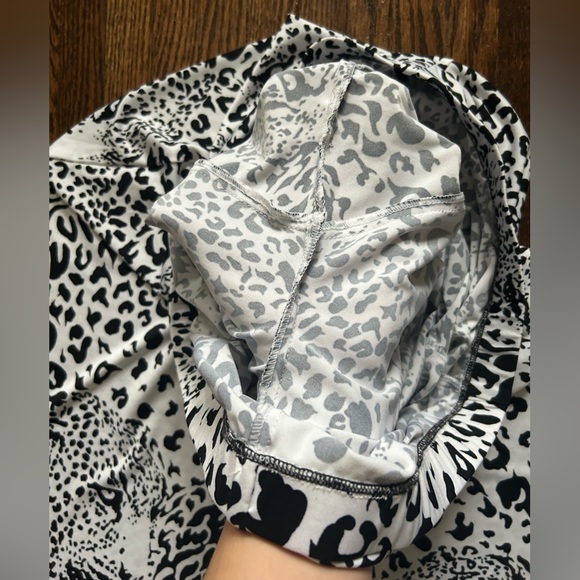 Crystal Fashions Leapord Pants - Picture 8 of 15